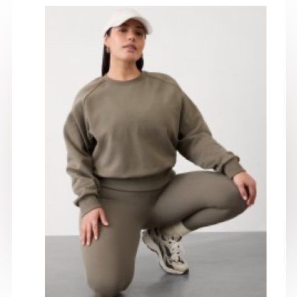 Coziest like new Athleta forever fleece sweatshirt - Picture 2 of 5